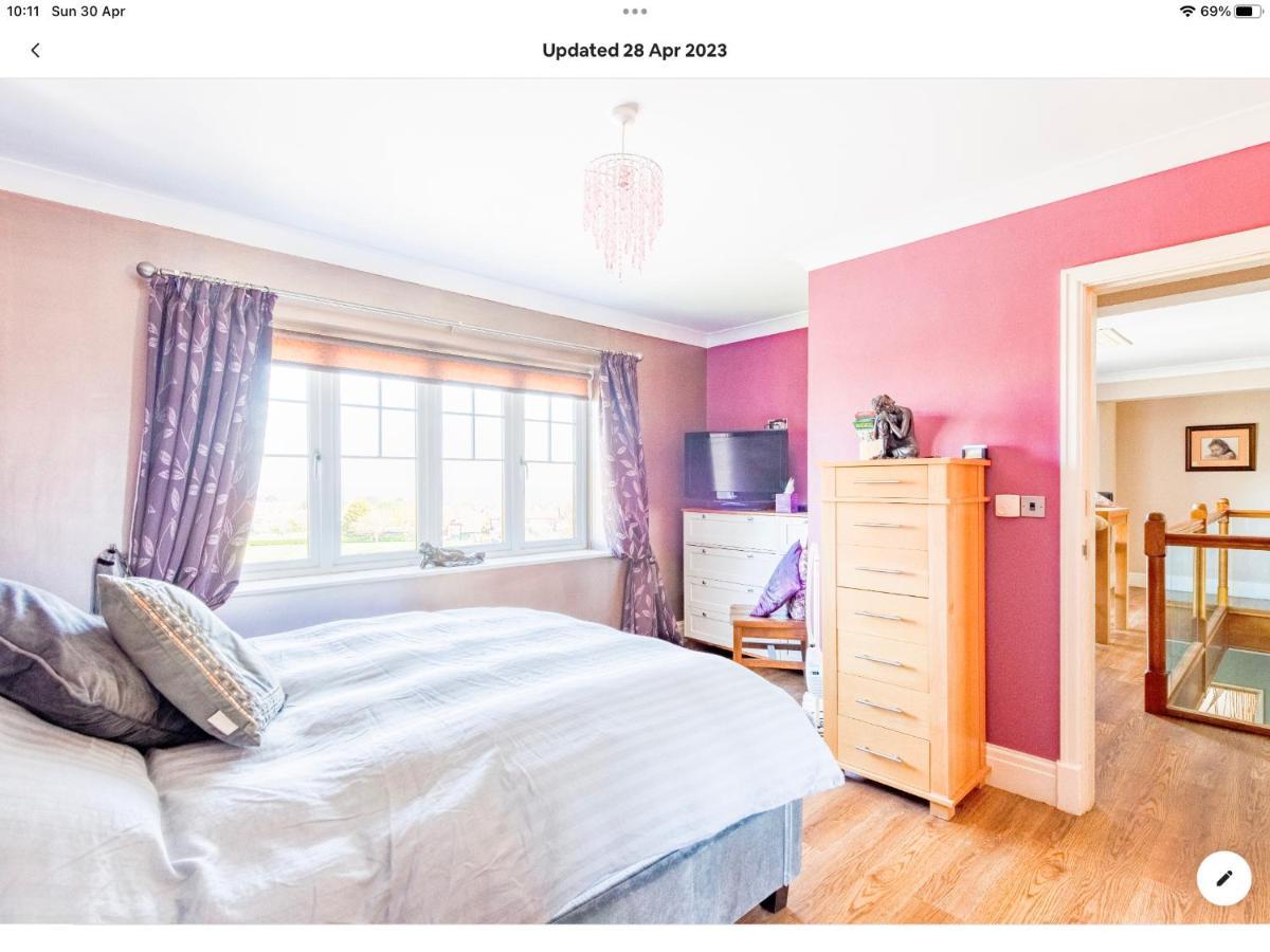 The Kings Suite Oak Drive, Colwyn Bay Ll29 7Yp First Floor Kültér fotó